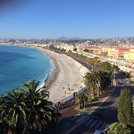 Lejlighed 50 M De La Et 60 M Carre Au Centre Nice